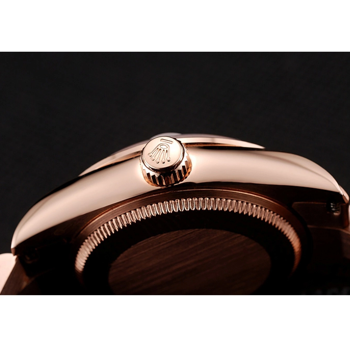 Best AAA Replica Sites DateJust Swiss Gold Dial Rolex Diamond Rose 1453977 Case Bracelet Rose Gold 0520